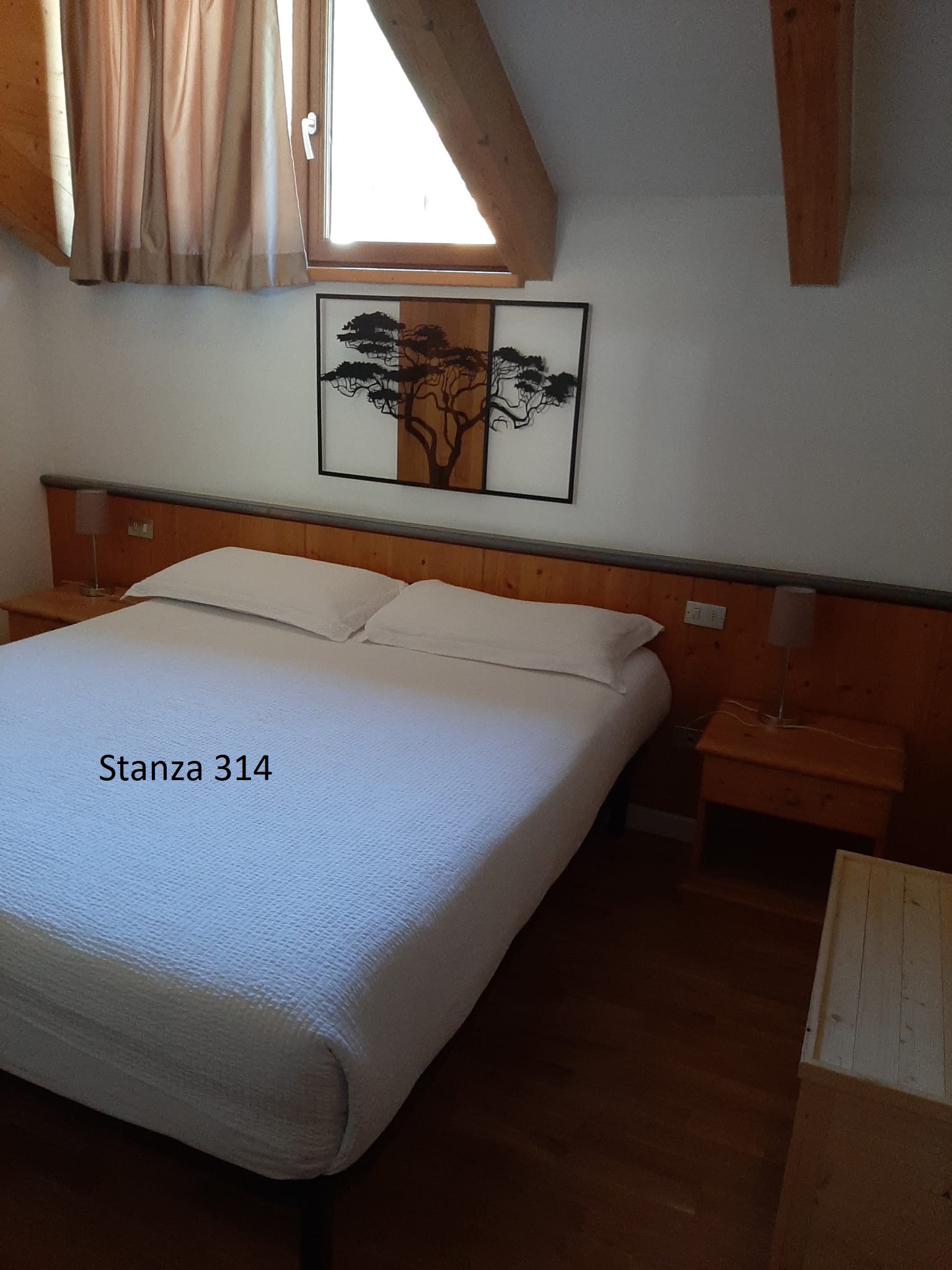Matrimoniale Piccola — Hotel PizBoè, foto 3
