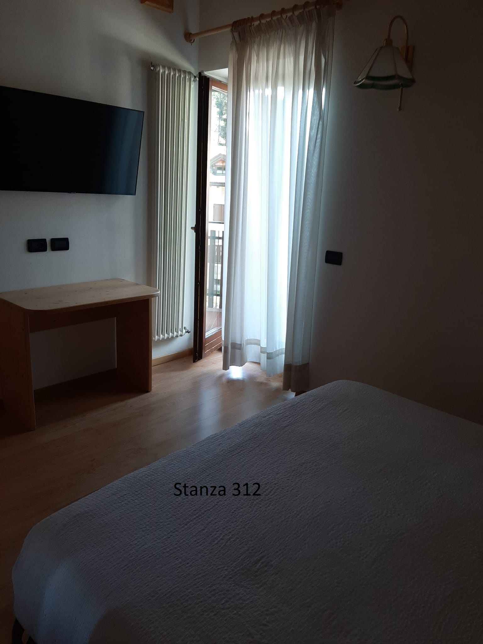 Matrimoniale Standard — Hotel PizBoè, foto 10